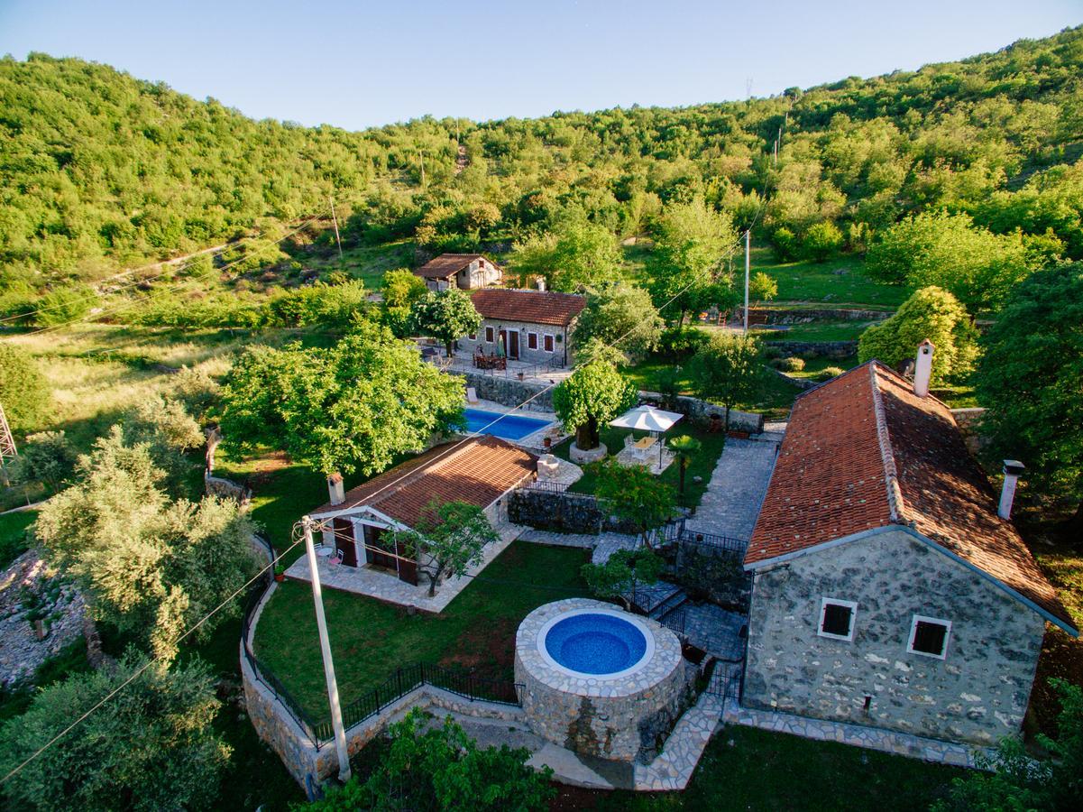 Grandfather'S Secret Danilovgrad Exterior photo