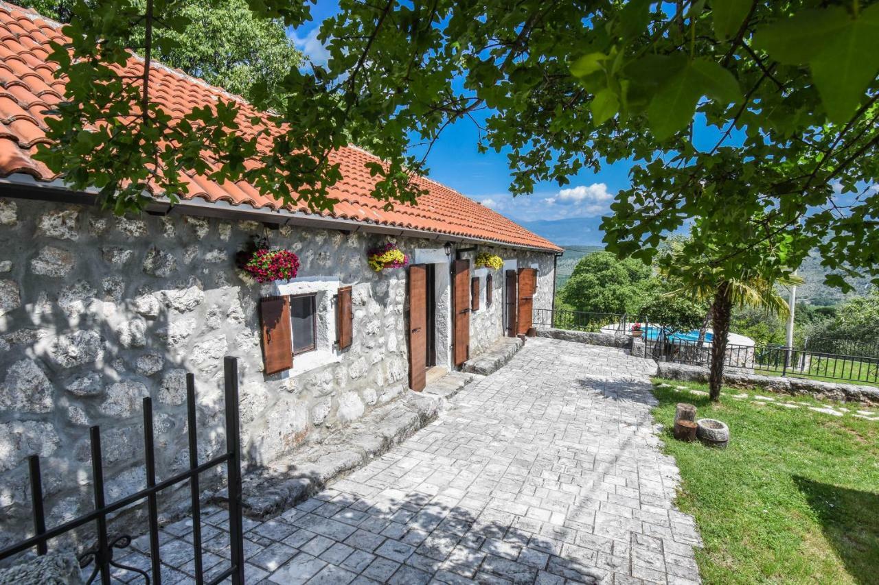 Grandfather'S Secret Danilovgrad Exterior photo